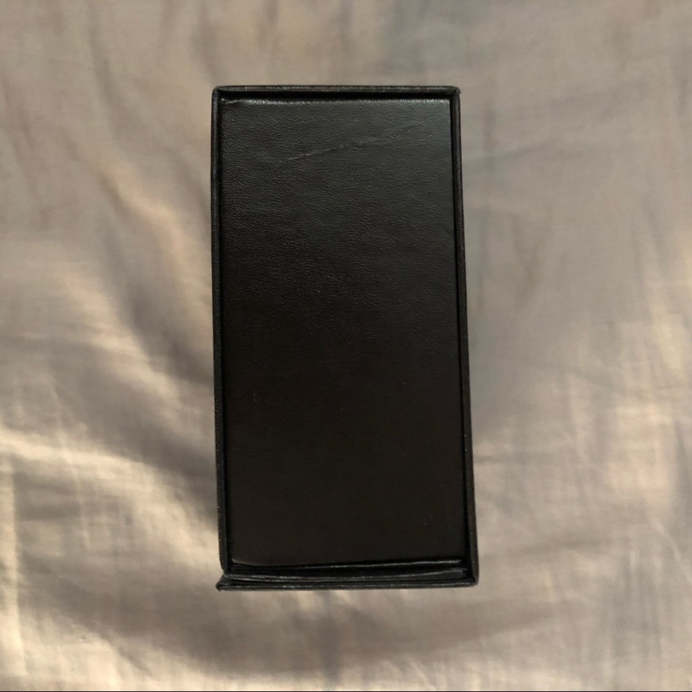Authentic Michael Kors Box - Picture 4 of 12